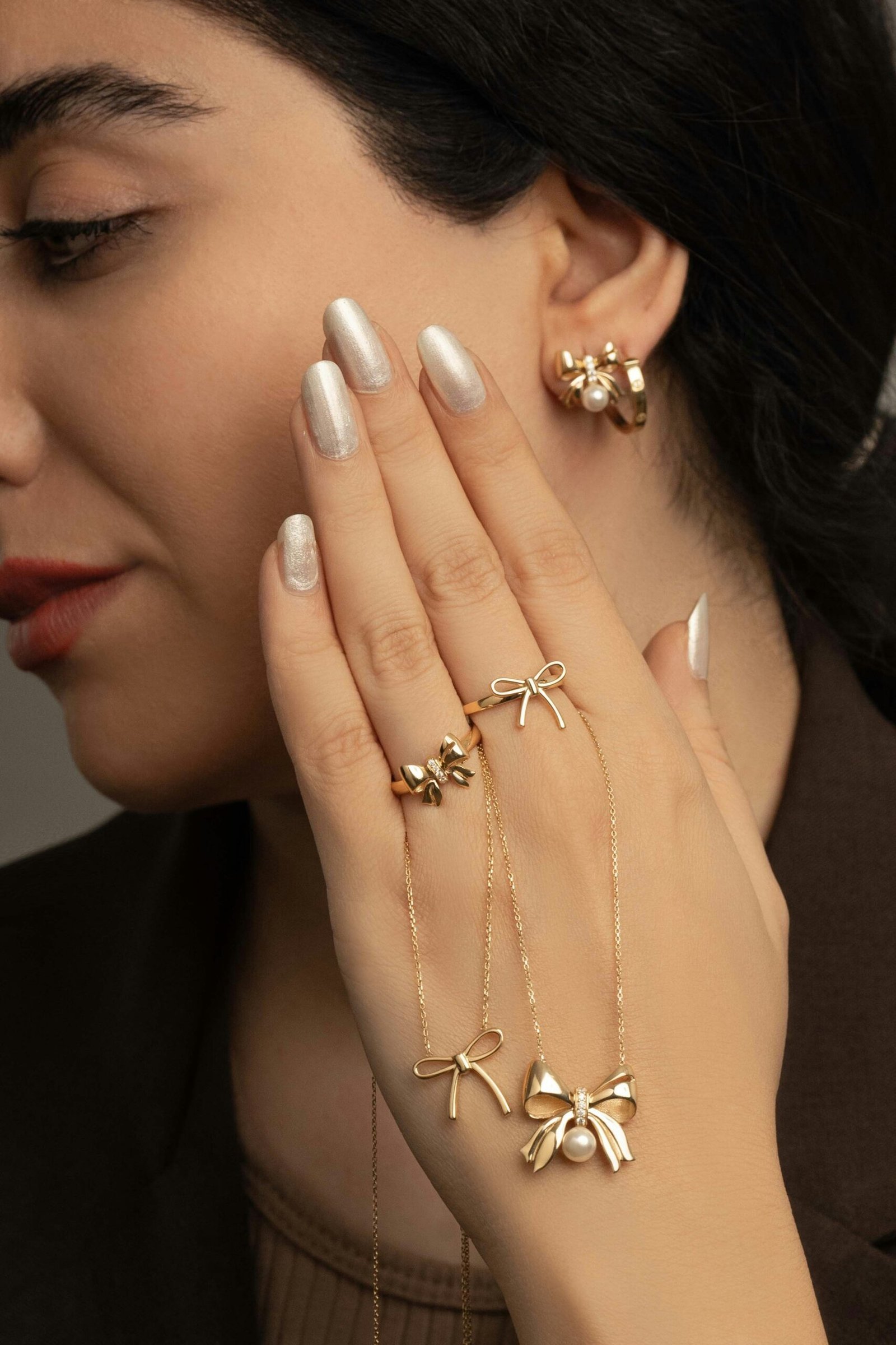 morden jewellery for women