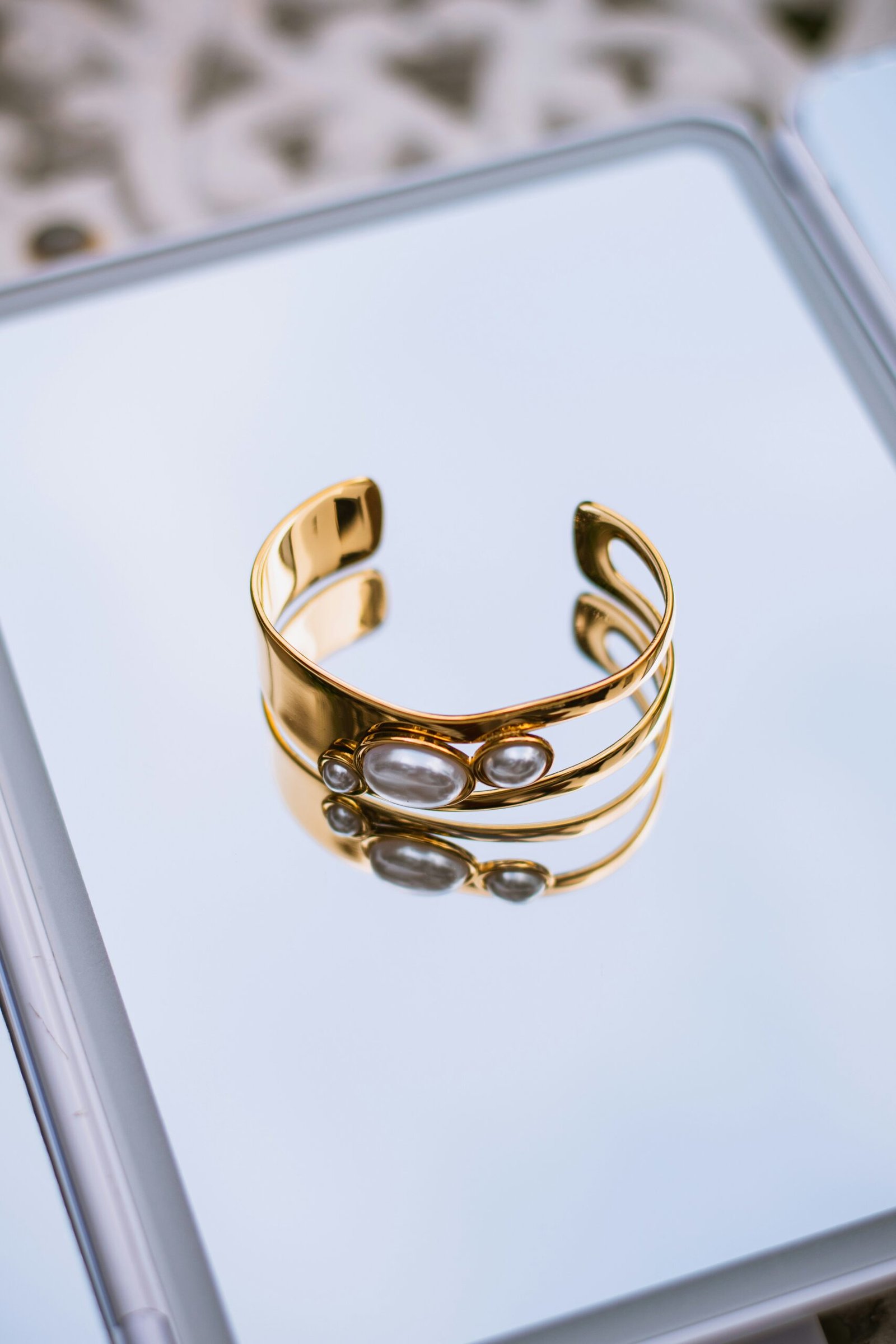 Solstice Cuff jewellery for women