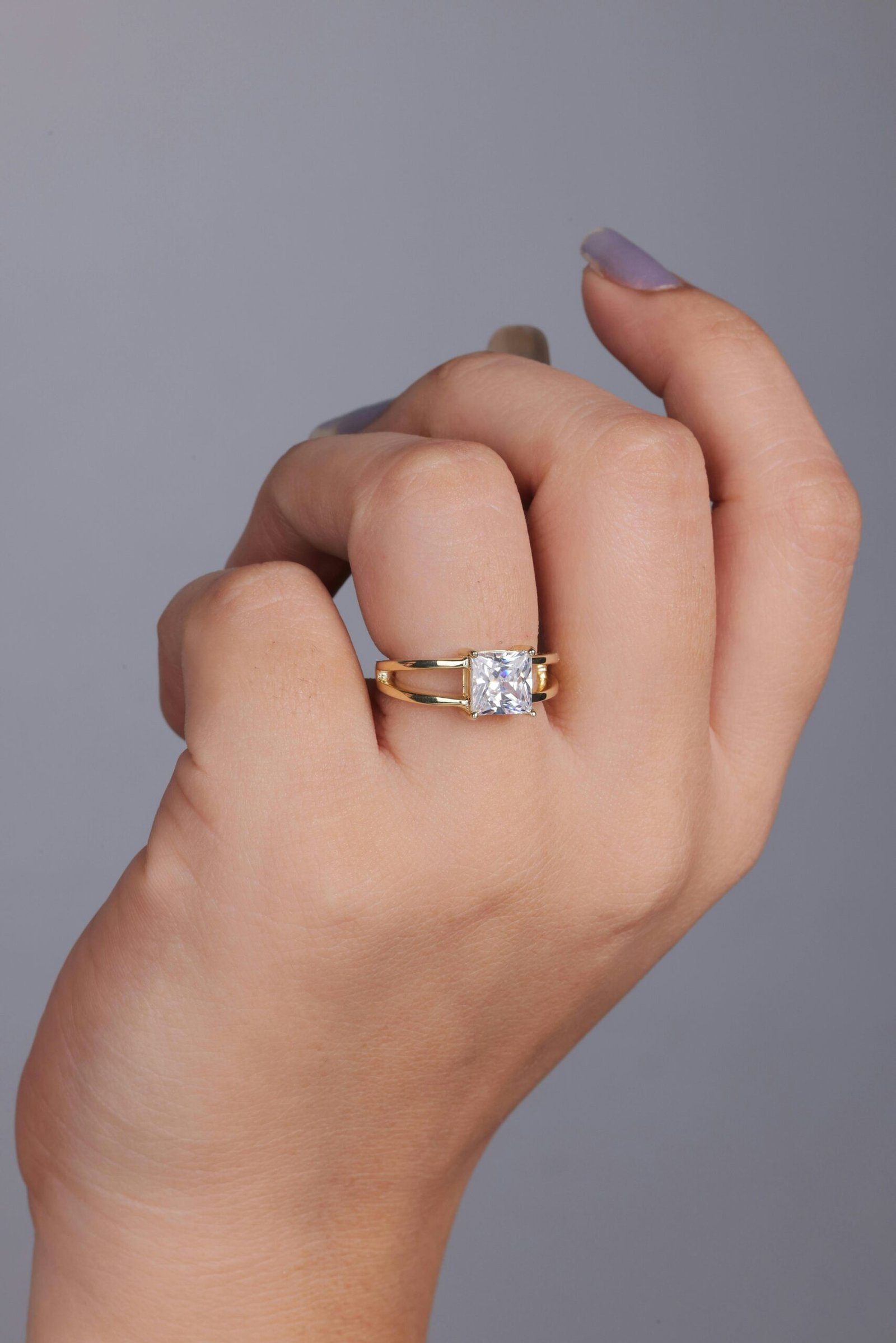 Aura Solitaire Diamond Ring
