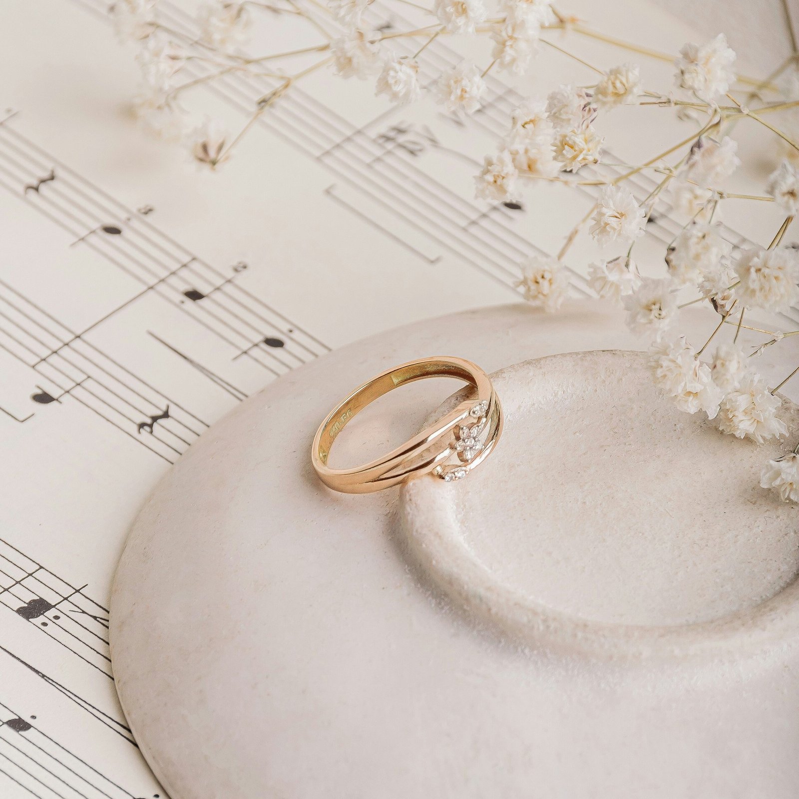 gold plated finger ring for women