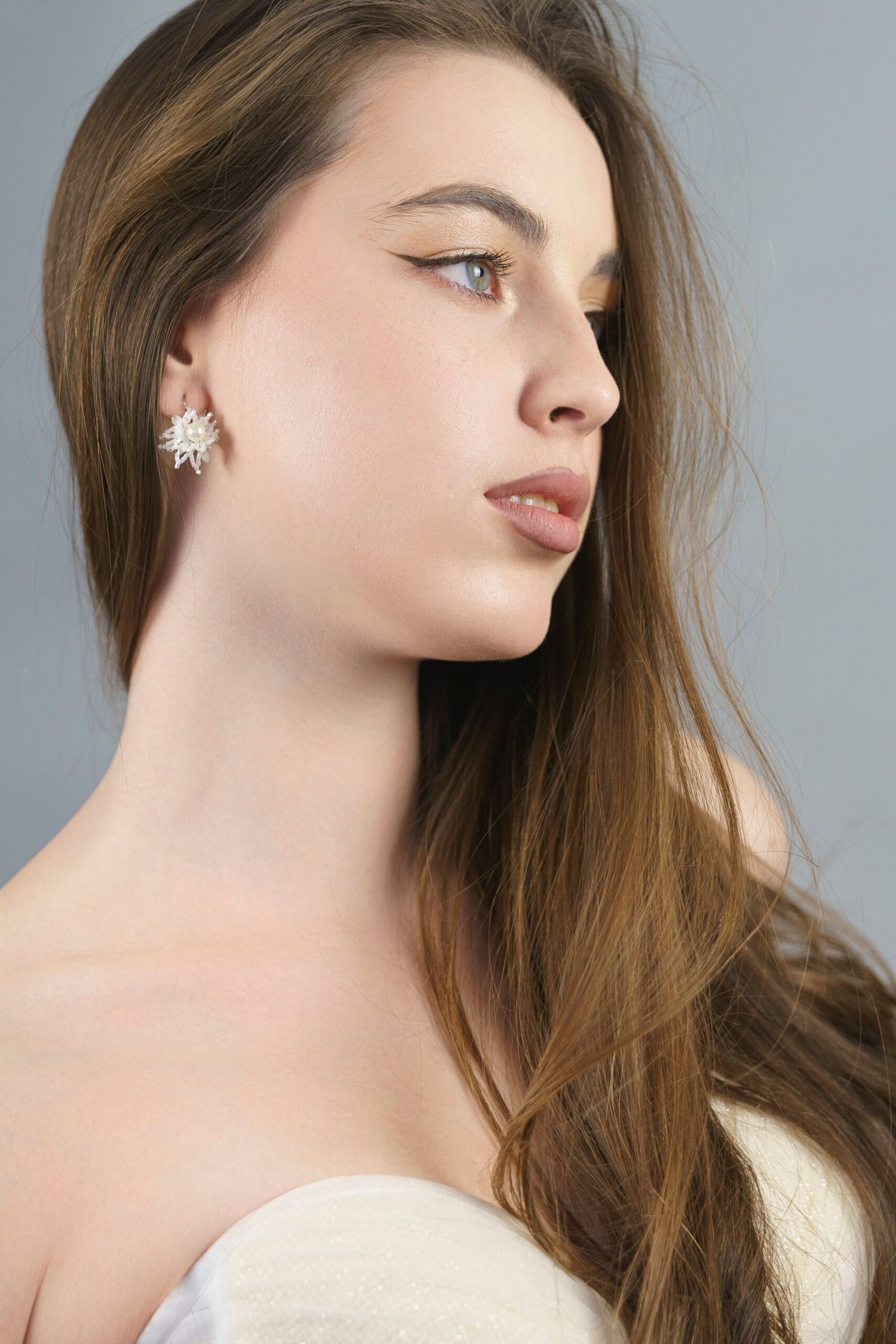 Aurelia Studs earring for women