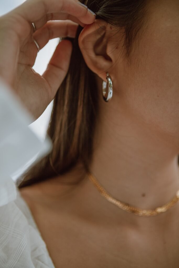 Silver Minimal Hoops earring for women
